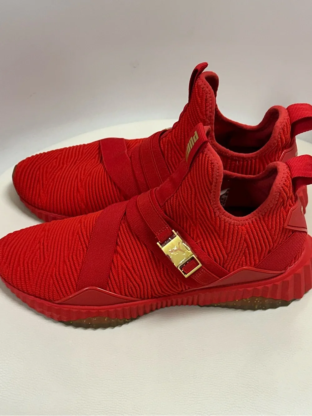 PUMA Defy Mid Varsity Red Gold Slip-On Sneakers Women’s 10 / Men’s 8.5